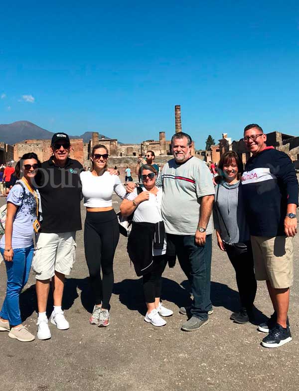 Skip-the-lines Ancient Pompeii Tour